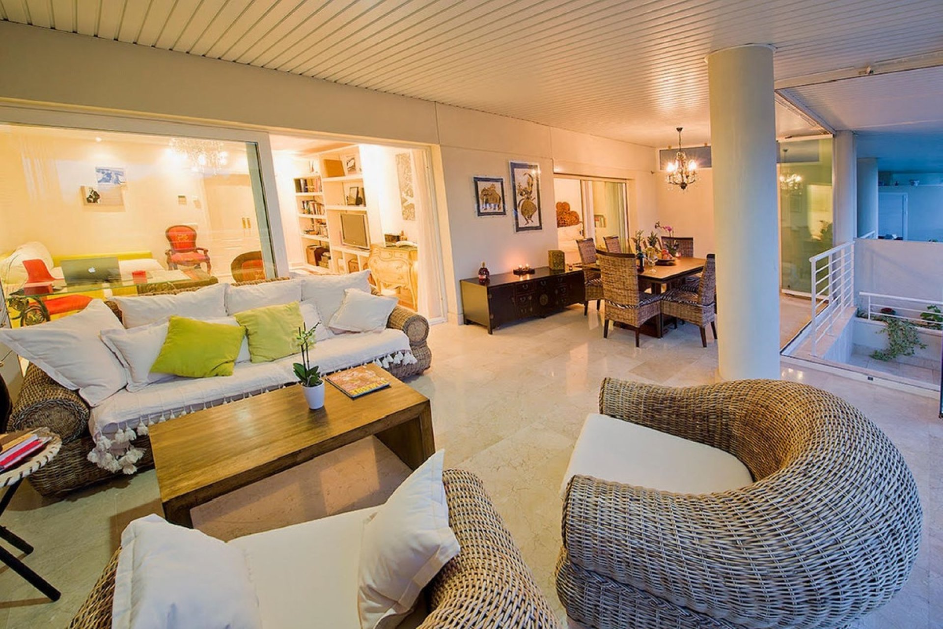 Reventa - Apartment -
Nueva Andalucía - Costa del Sol