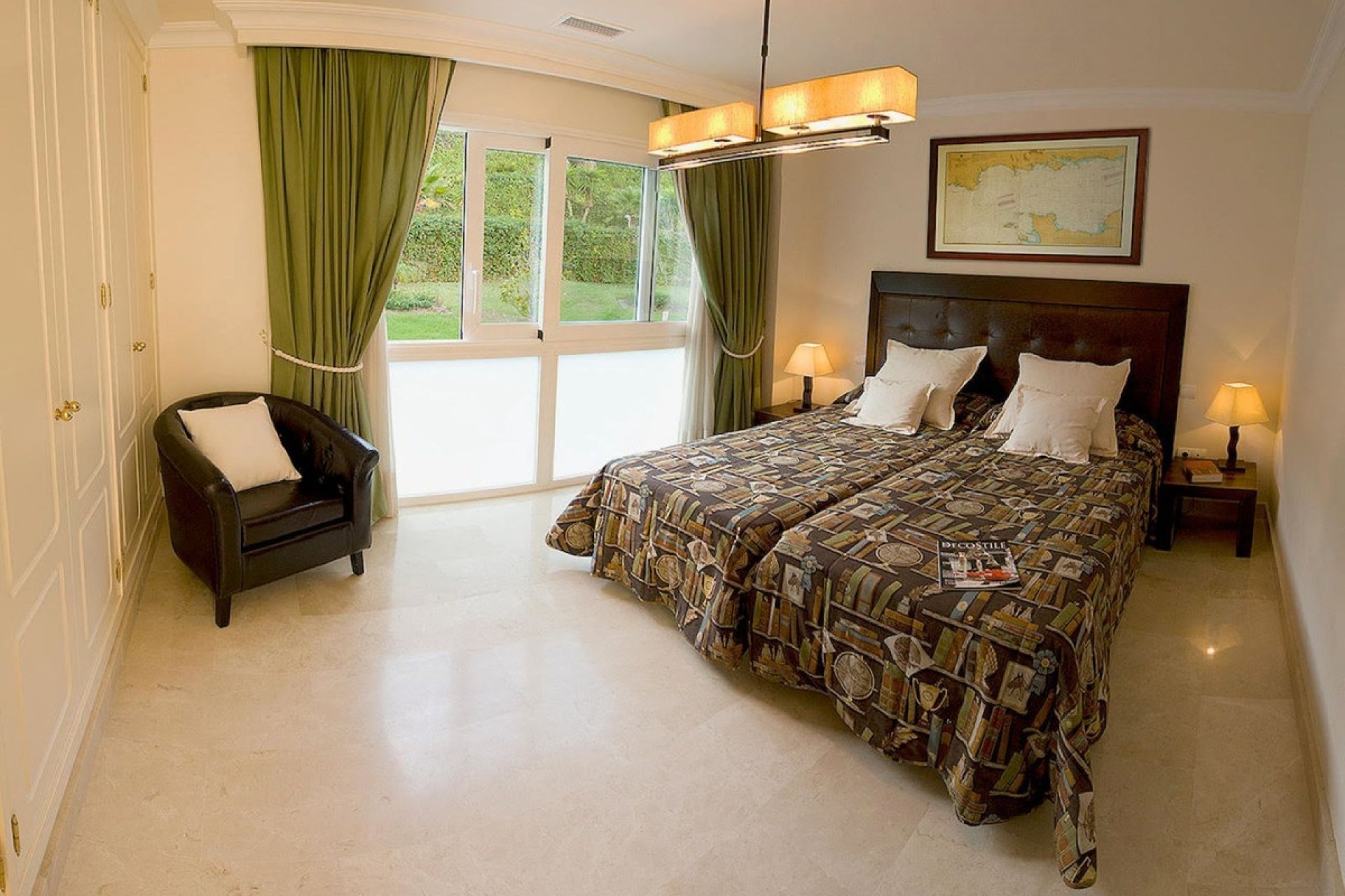 Reventa - Apartment -
Nueva Andalucía - Costa del Sol