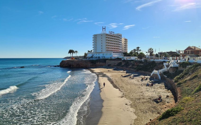 Reventa - Apartment -
Orihuela Costa - Campoamor