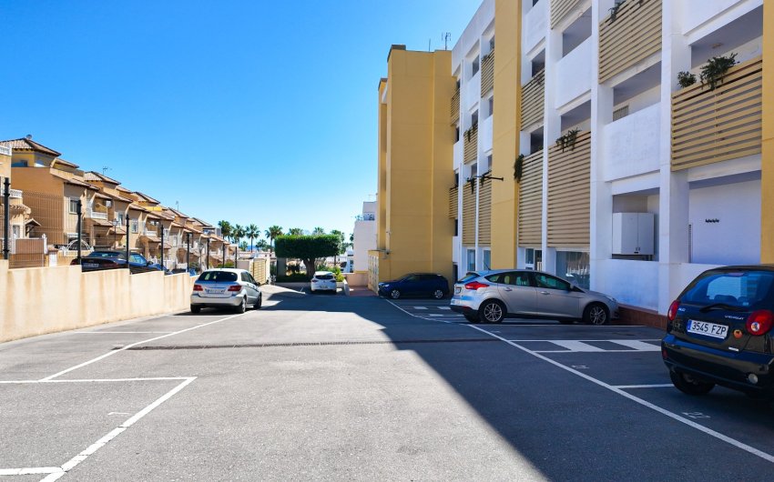 Reventa - Apartment -
Orihuela Costa - Costa Blanca