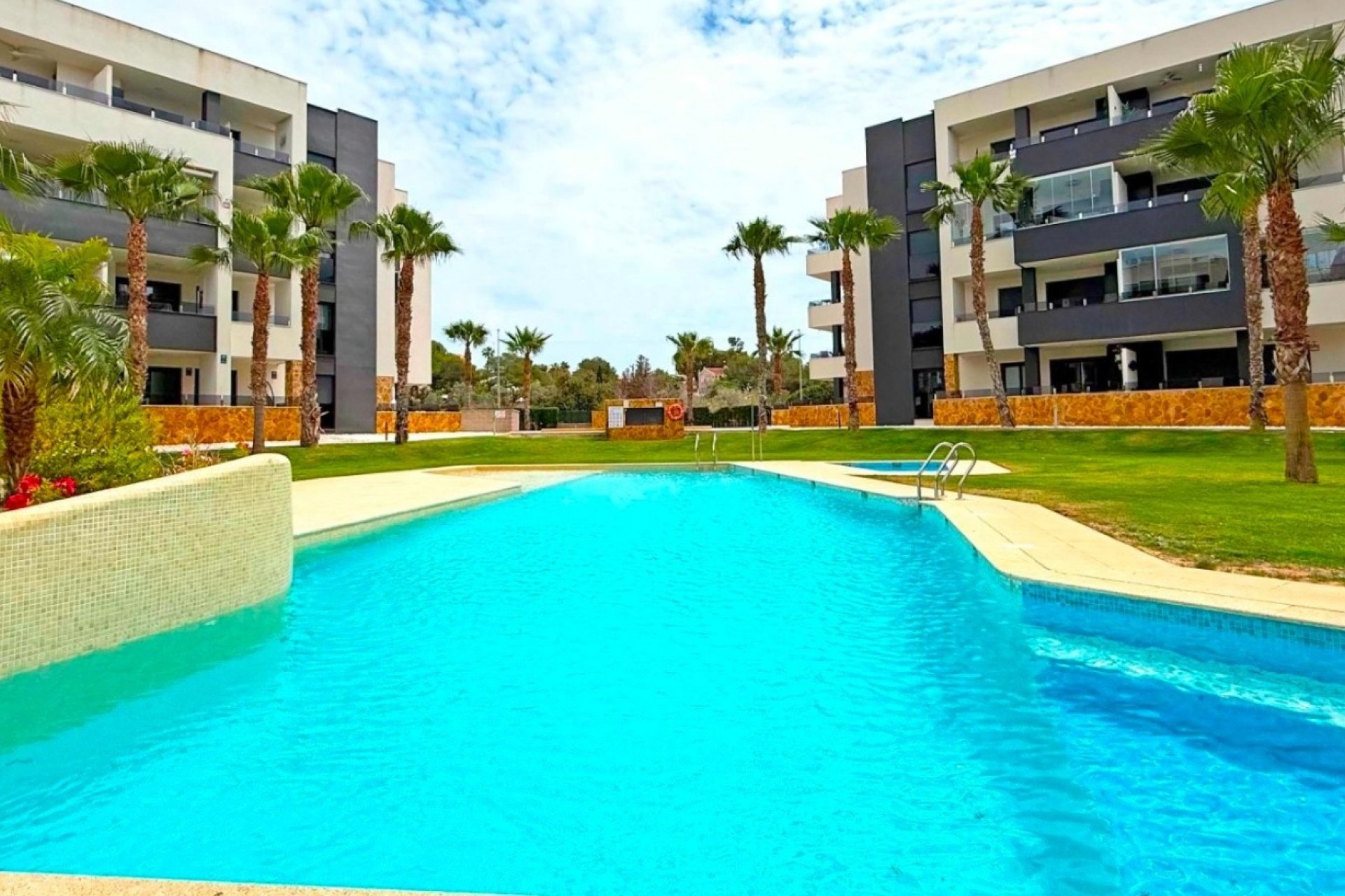 Reventa - Apartment -
Orihuela Costa - Costa Blanca