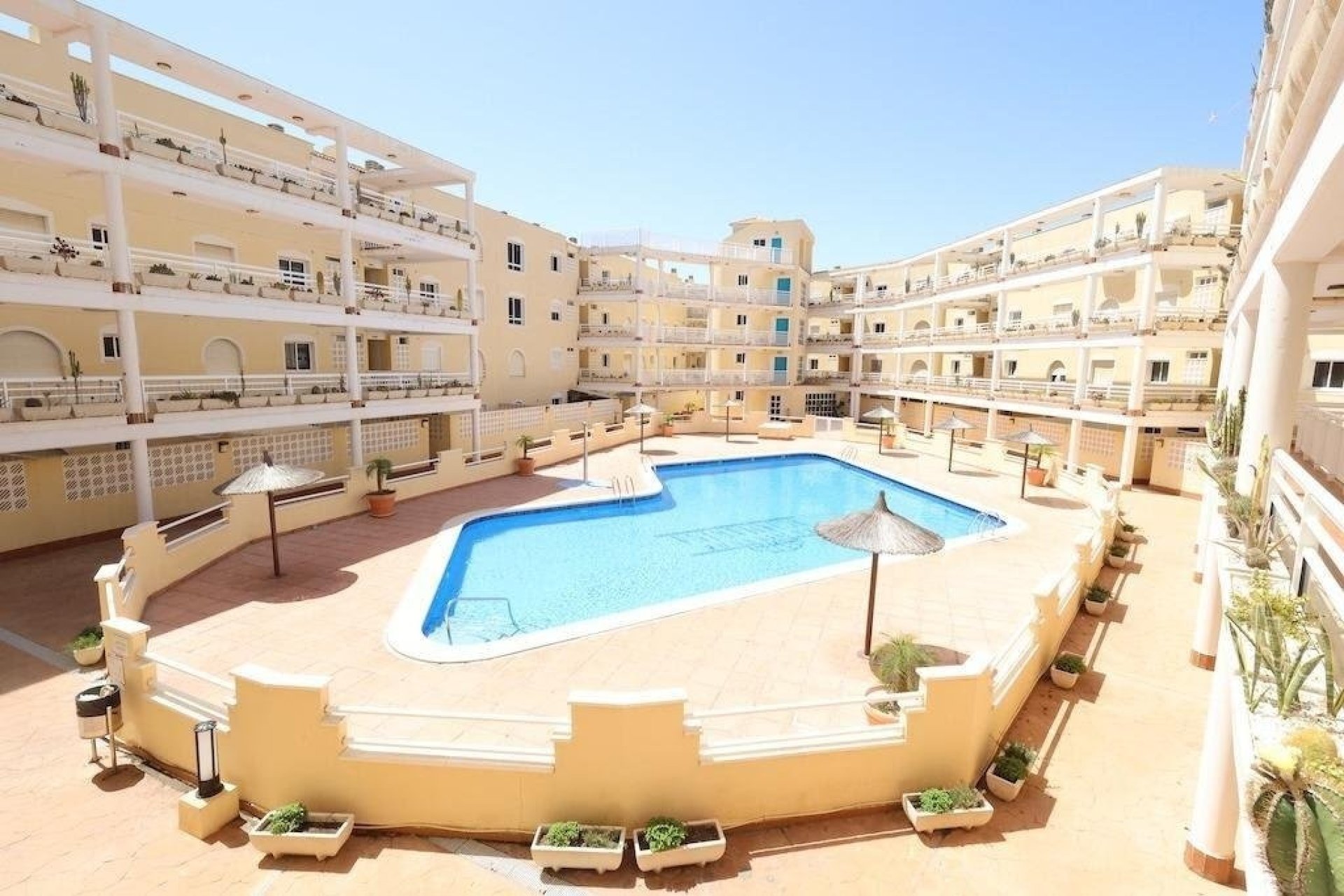 Reventa - Apartment -
Orihuela Costa - Costa Blanca