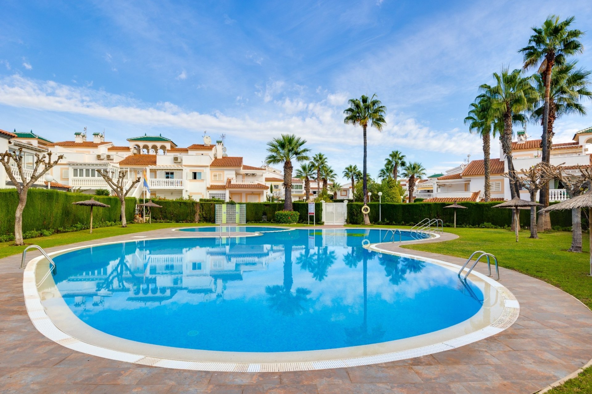 Reventa - Apartment -
Orihuela Costa - Costa Blanca