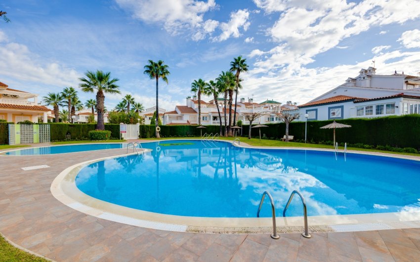 Reventa - Apartment -
Orihuela Costa - Costa Blanca