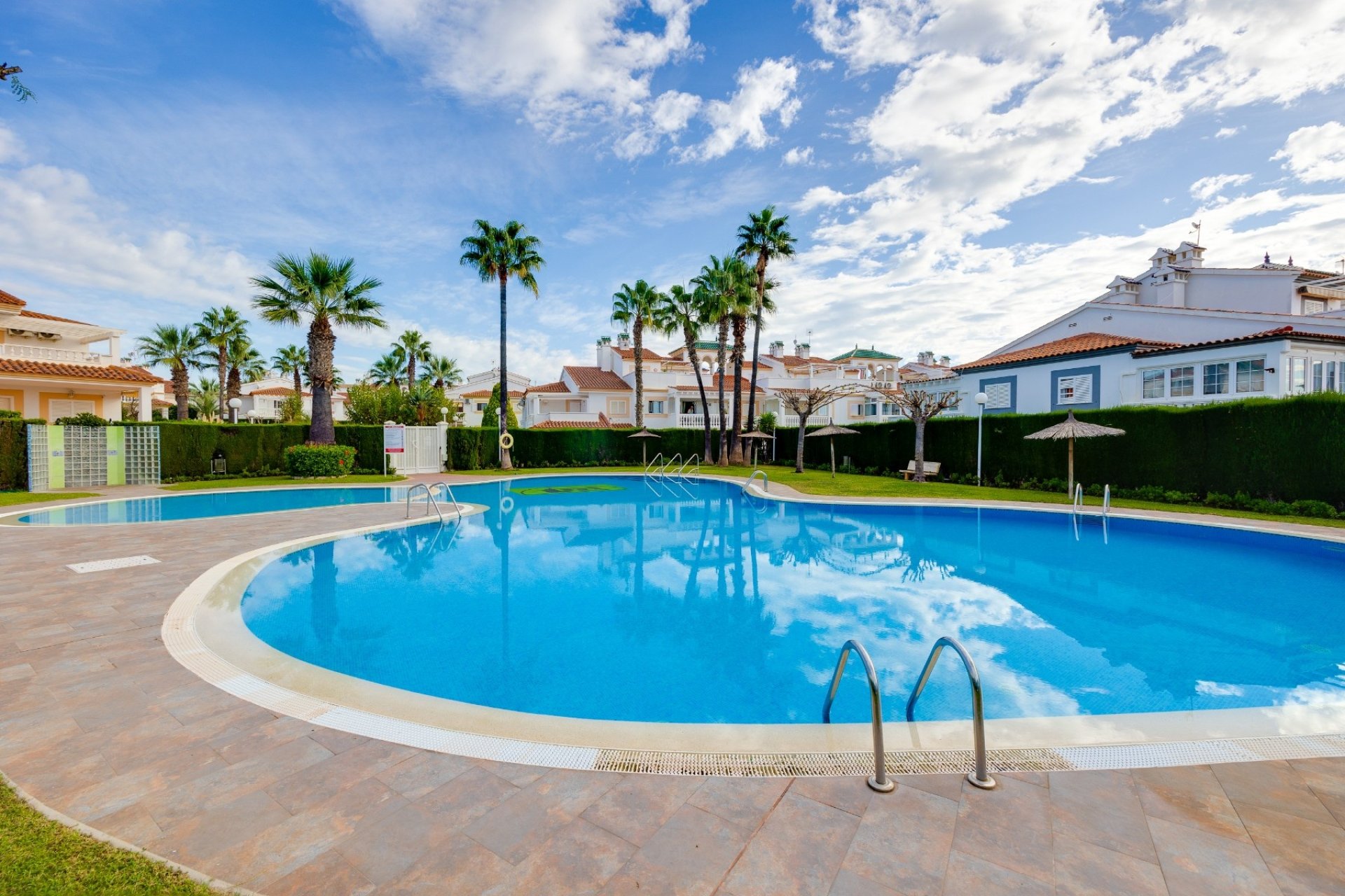 Reventa - Apartment -
Orihuela Costa - Costa Blanca