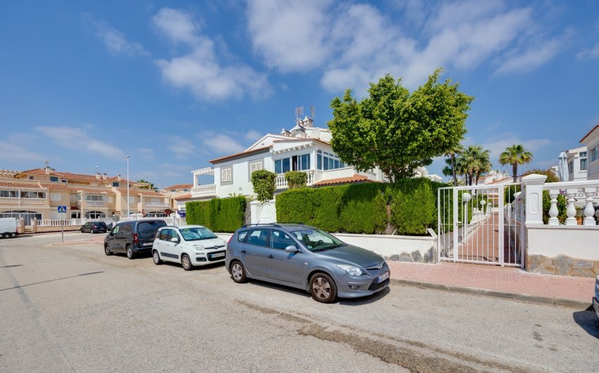 Reventa - Apartment -
Orihuela Costa - Costa Blanca