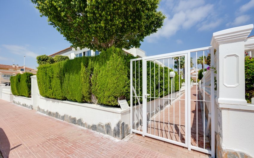 Reventa - Apartment -
Orihuela Costa - Costa Blanca