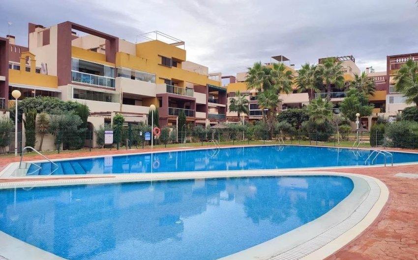 Reventa - Apartment -
Orihuela Costa - Costa Blanca