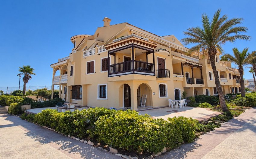 Reventa - Apartment -
Orihuela Costa - Costa Blanca