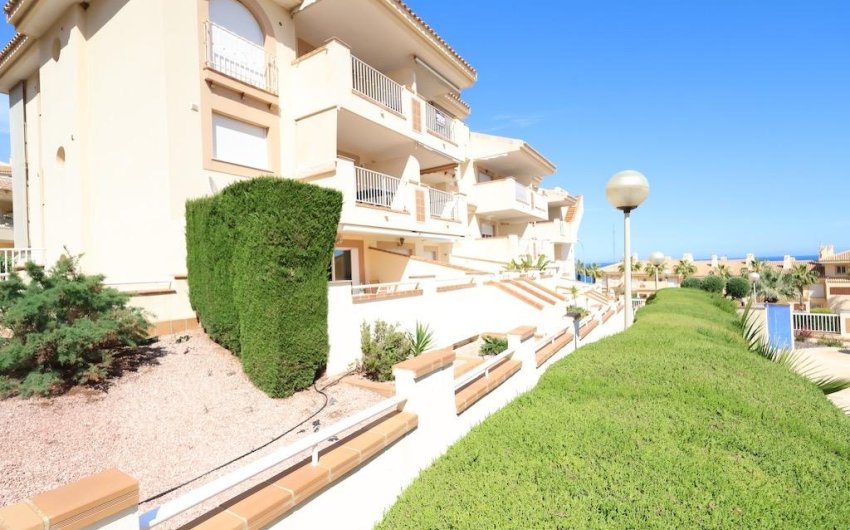 Reventa - Apartment -
Orihuela Costa - Costa Blanca