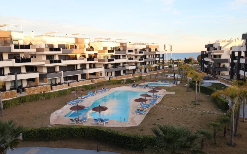 Reventa - Apartment -
Orihuela Costa - Costa Blanca