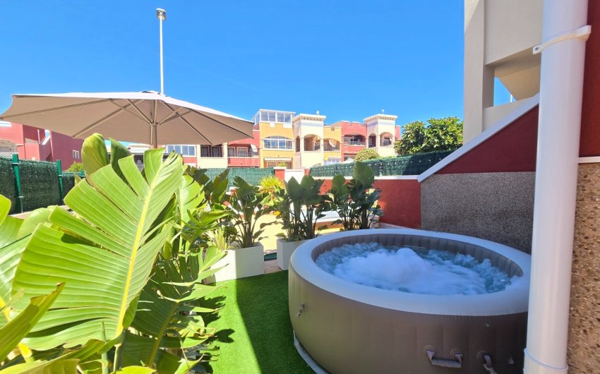 Reventa - Apartment -
Orihuela Costa - Costa Blanca