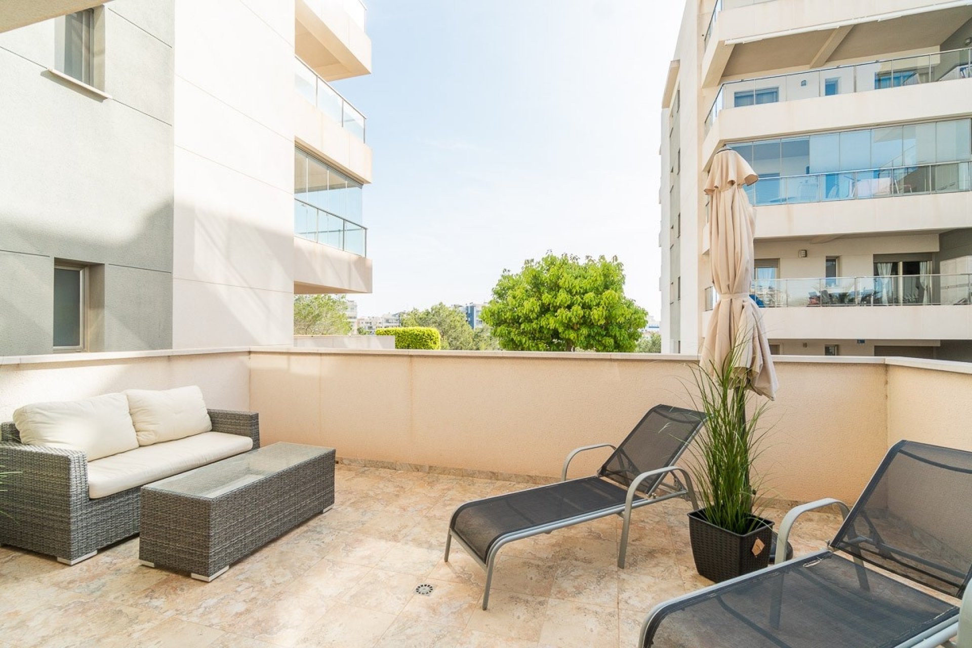 Reventa - Apartment -
Orihuela Costa - Costa Blanca