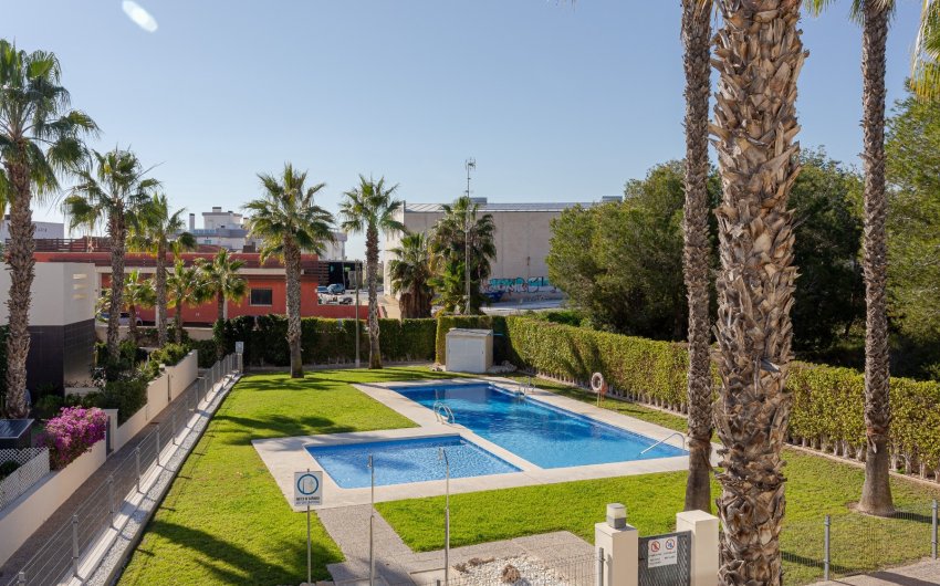 Reventa - Apartment -
Orihuela Costa - Costa Blanca