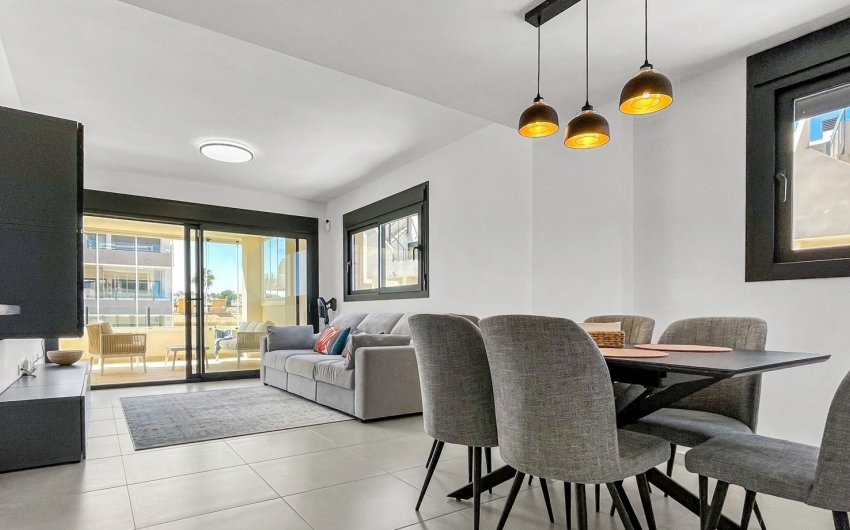 Reventa - Apartment -
Orihuela Costa - Costa Blanca
