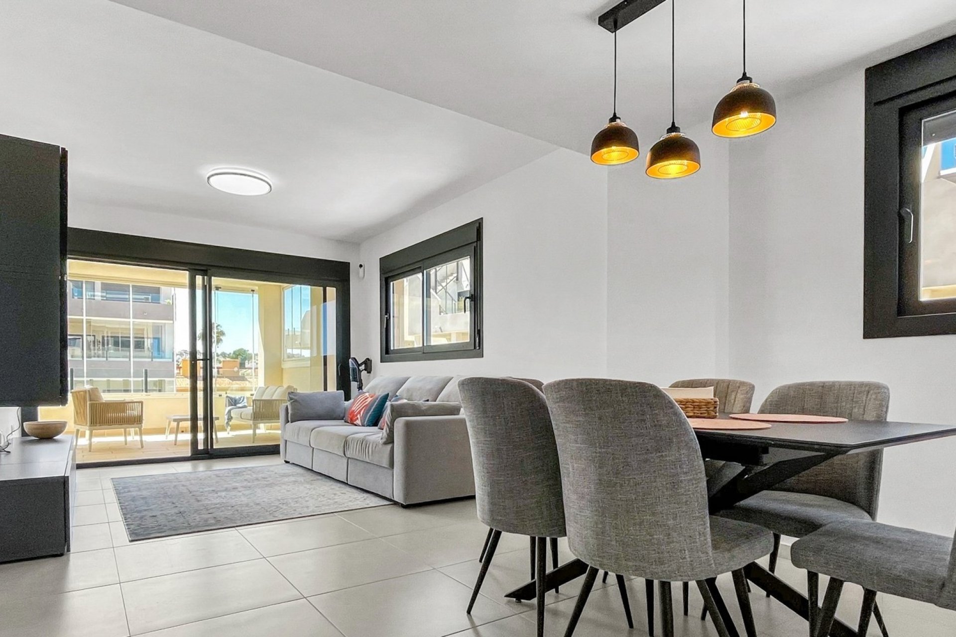 Reventa - Apartment -
Orihuela Costa - Costa Blanca