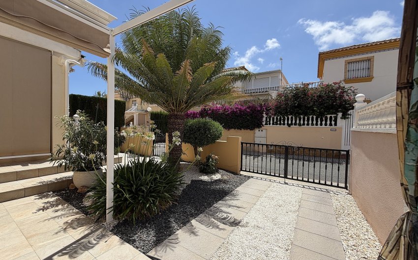 Reventa - Apartment -
Orihuela Costa - Costa Blanca
