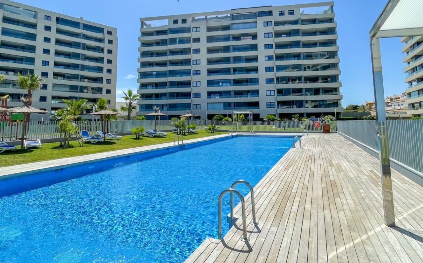 Reventa - Apartment -
Orihuela Costa - Costa Blanca