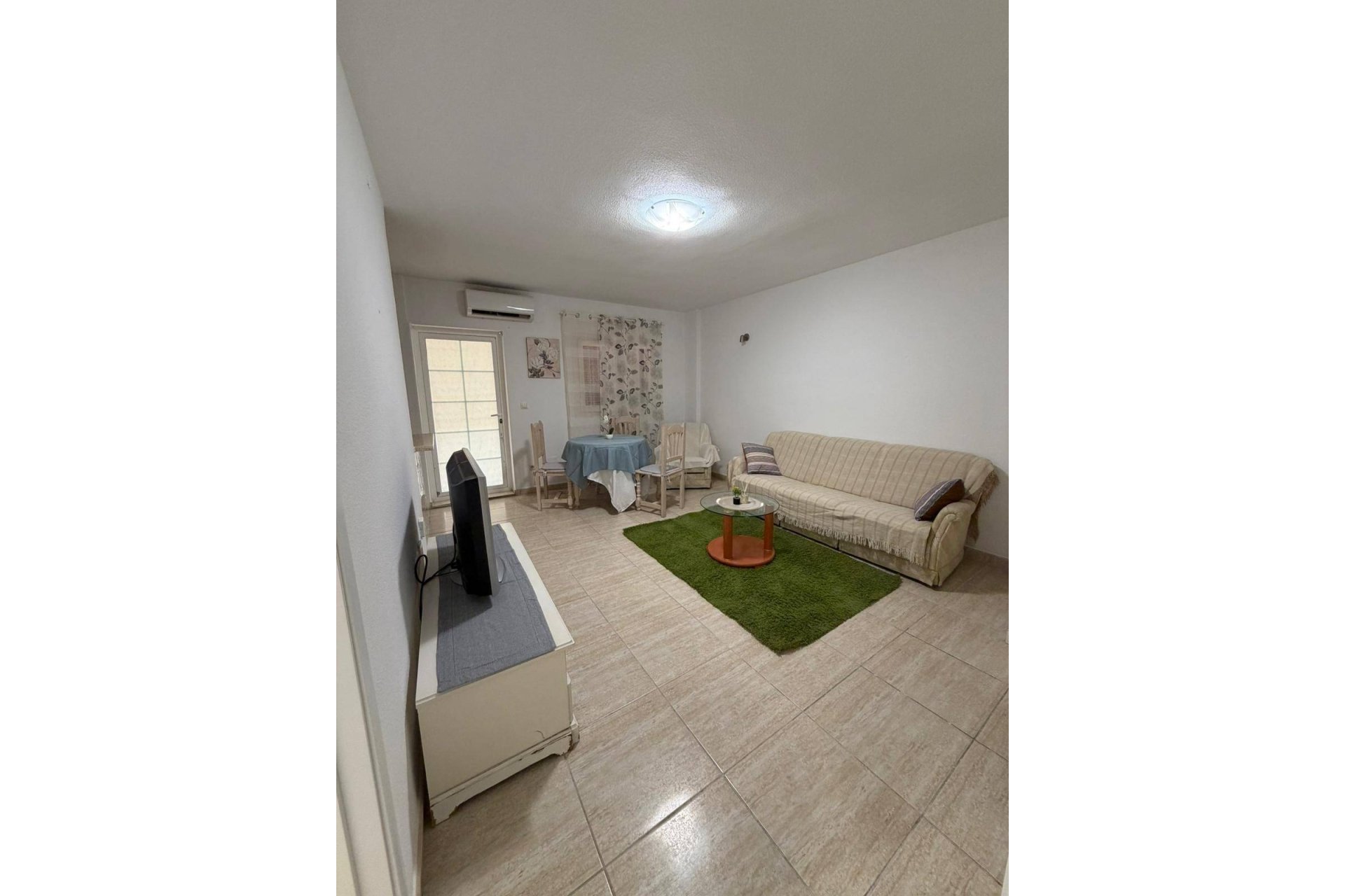 Reventa - Apartment -
Orihuela Costa - La Regia