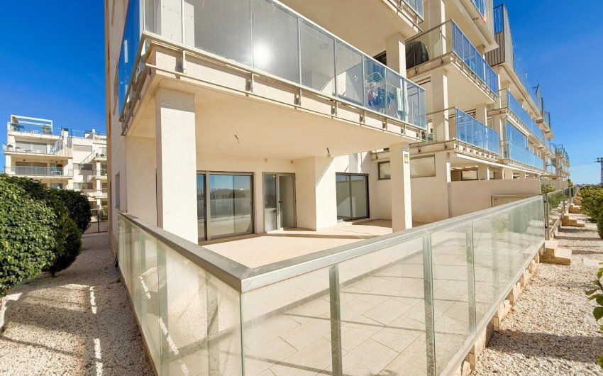Reventa - Apartment -
Orihuela Costa - La Zenia