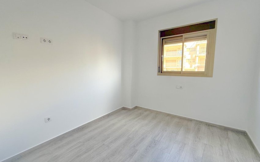 Reventa - Apartment -
Orihuela Costa - La Zenia