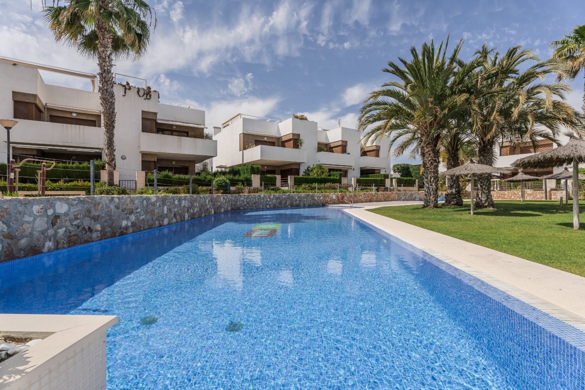 Reventa - Apartment -
Orihuela Costa - La Zenia