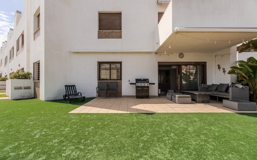 Reventa - Apartment -
Orihuela Costa - La Zenia