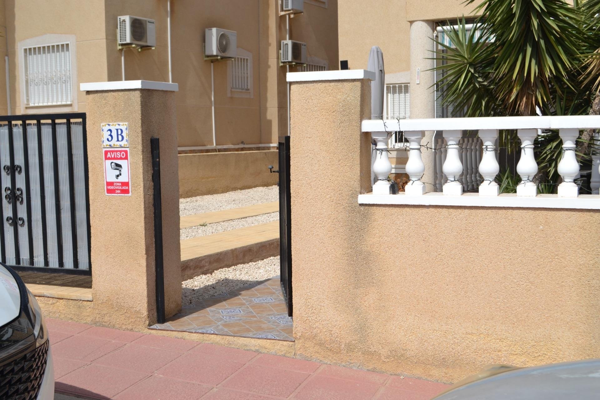 Reventa - Apartment -
Orihuela Costa - Las Filipinas