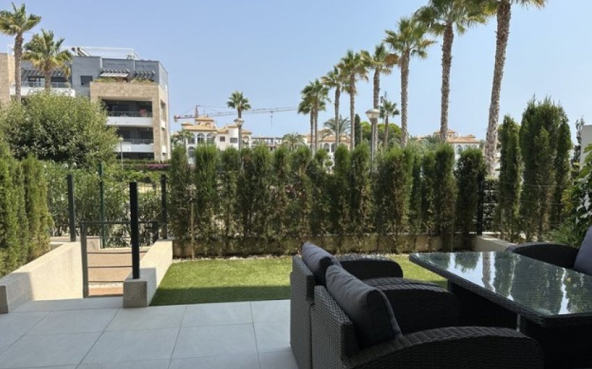 Reventa - Apartment -
Orihuela Costa - Playa Flamenca