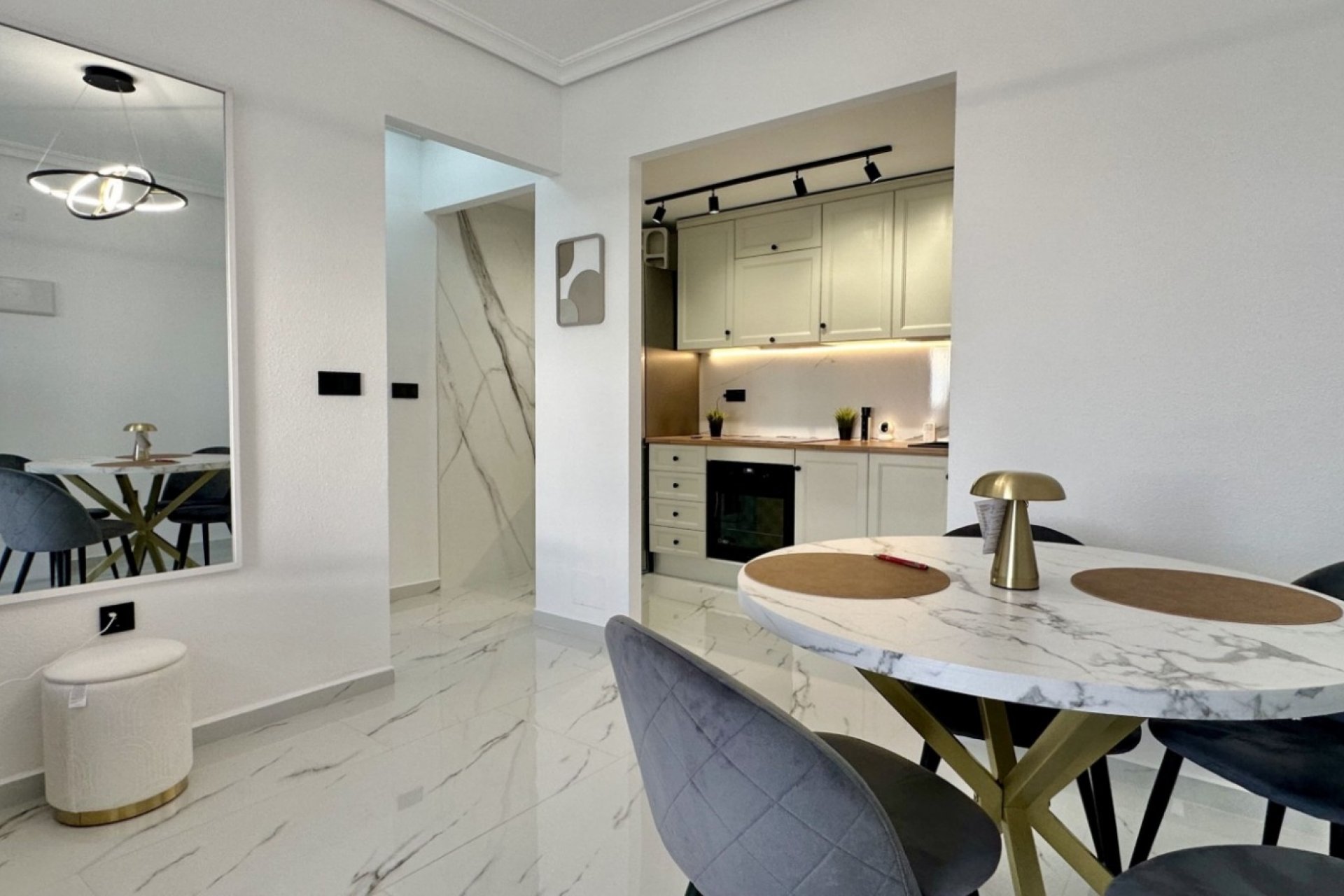 Reventa - Apartment -
Orihuela Costa - Playa Flamenca