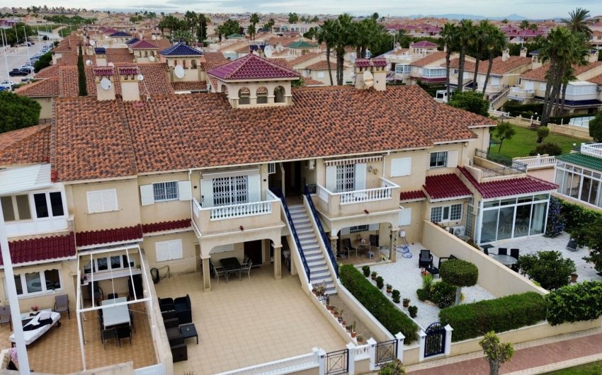 Reventa - Apartment -
Orihuela Costa - Playa Flamenca