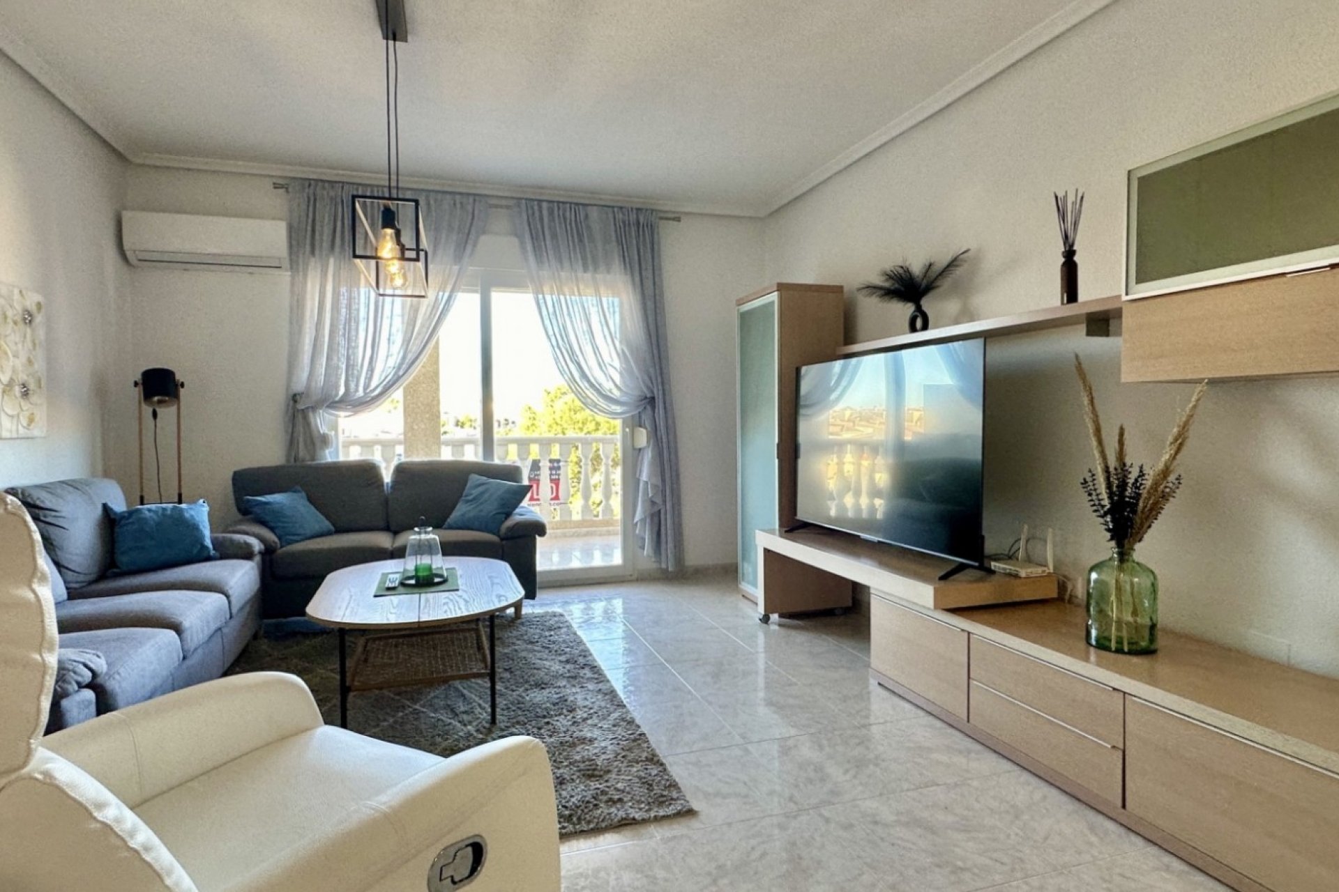 Reventa - Apartment -
Orihuela Costa - Playa Flamenca