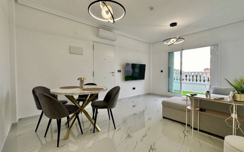 Reventa - Apartment -
Orihuela Costa - Playa Flamenca