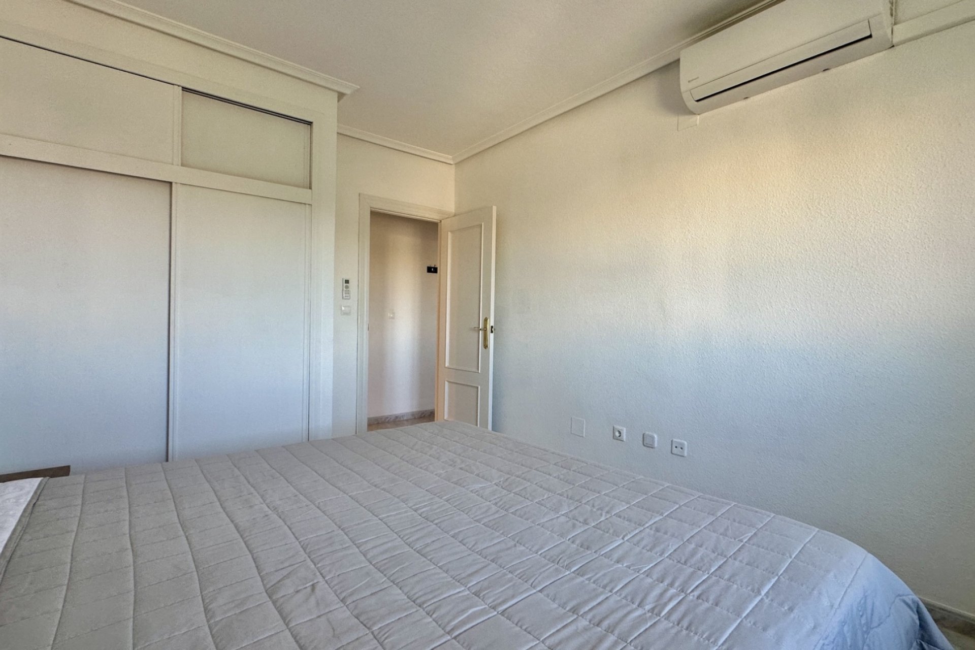 Reventa - Apartment -
Orihuela Costa - Playa Flamenca