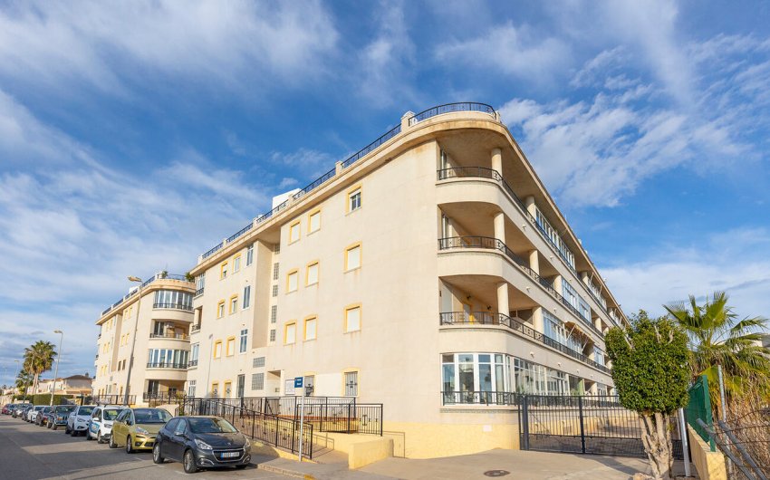 Reventa - Apartment -
Orihuela Costa - Playa Flamenca