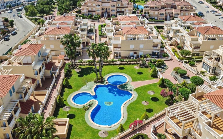 Reventa - Apartment -
Orihuela Costa - Playa Flamenca