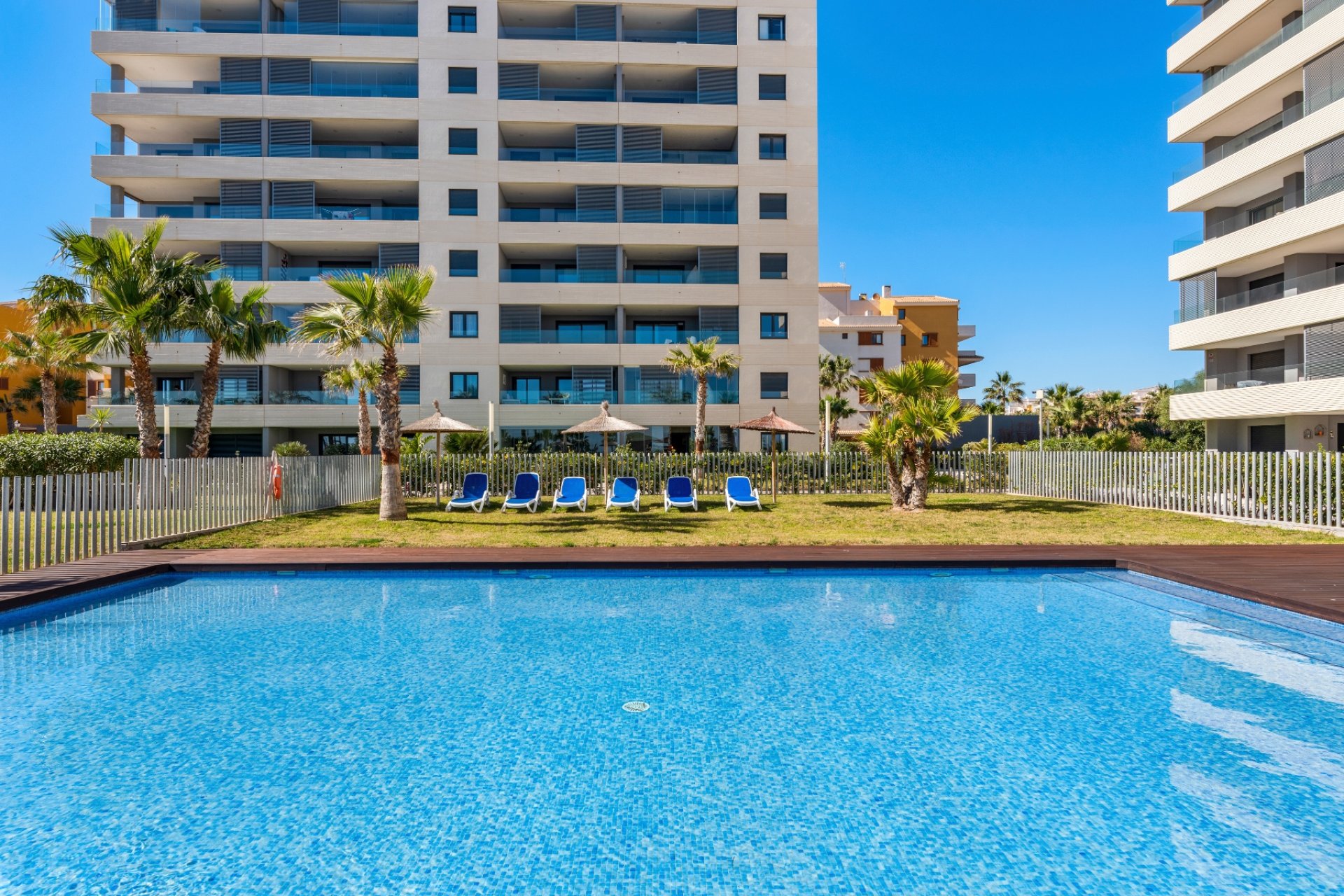 Reventa - Apartment -
Orihuela Costa - Punta Prima