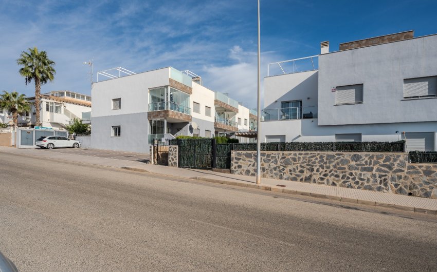 Reventa - Apartment -
Orihuela Costa - Punta Prima