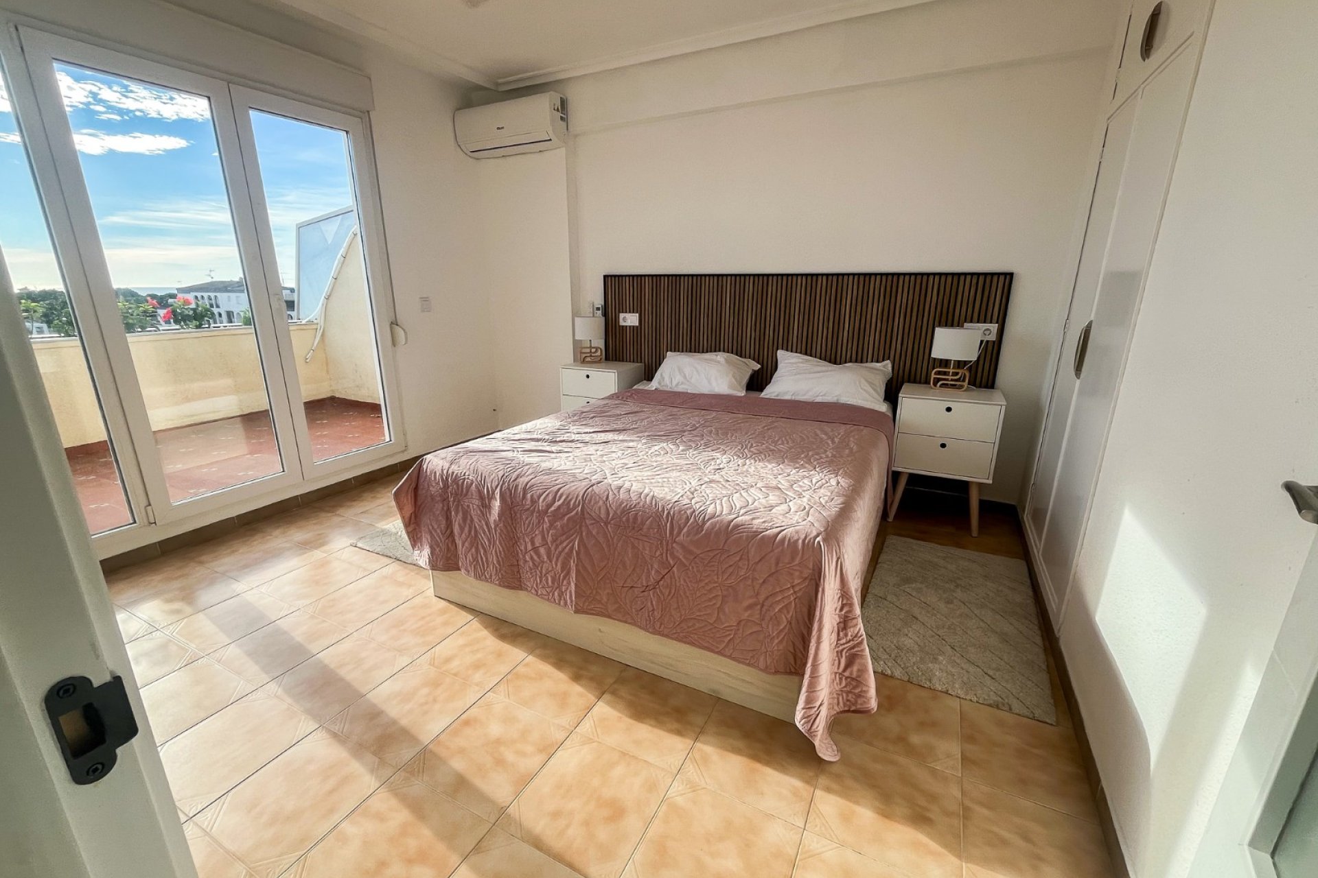 Reventa - Apartment -
Orihuela Costa - Punta Prima