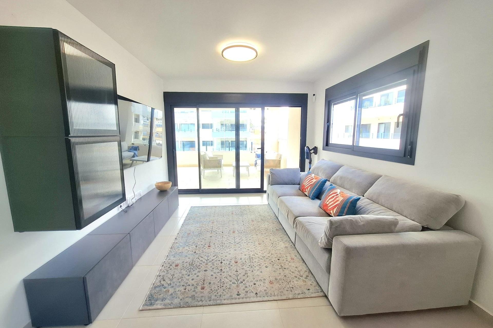 Reventa - Apartment -
Orihuela Costa - Villamartín