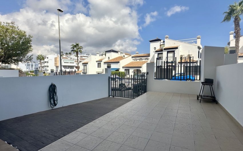 Reventa - Apartment -
Orihuela Costa - Villamartín