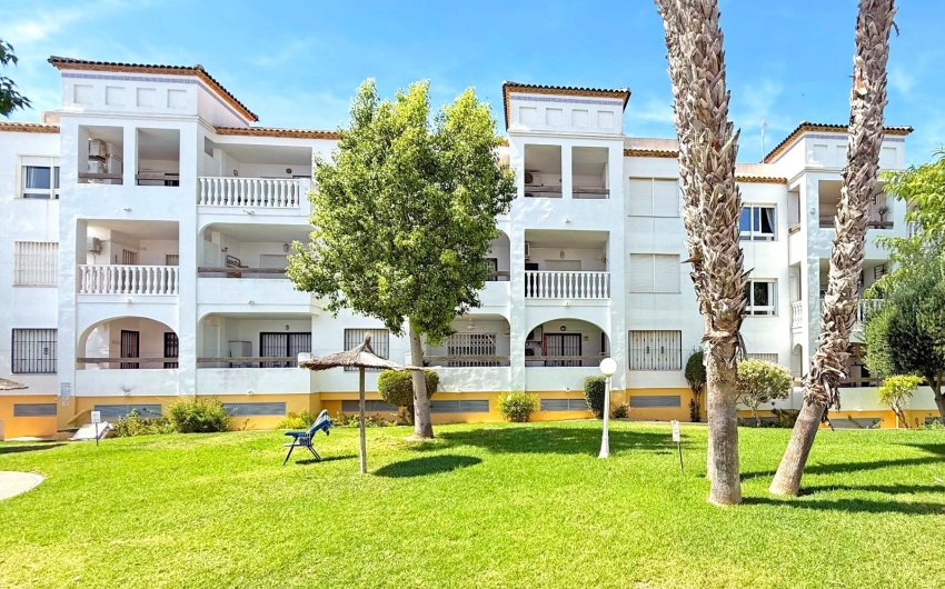 Reventa - Apartment -
Orihuela Costa - Villamartín