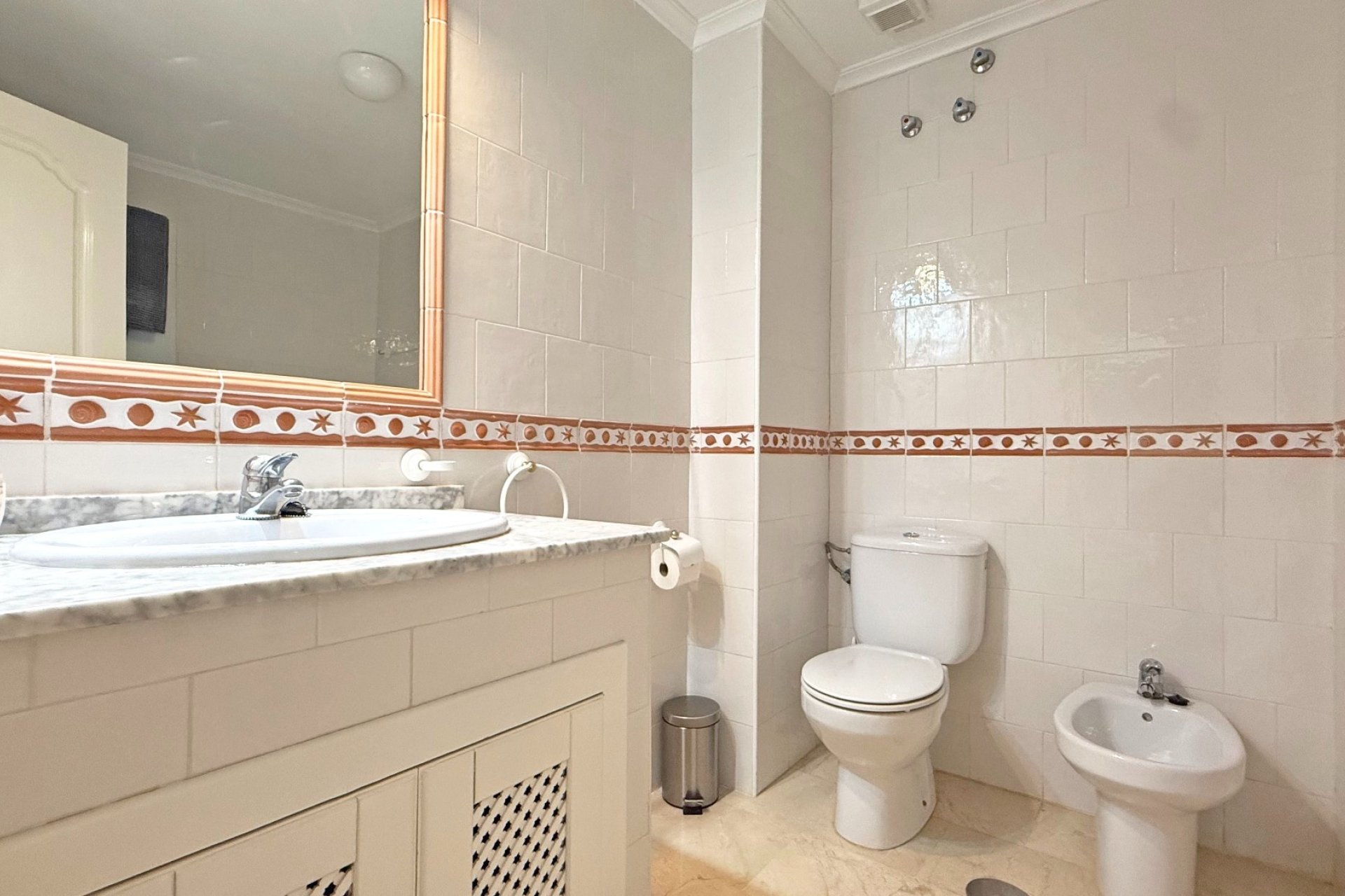 Reventa - Apartment -
Orihuela Costa - Villamartín