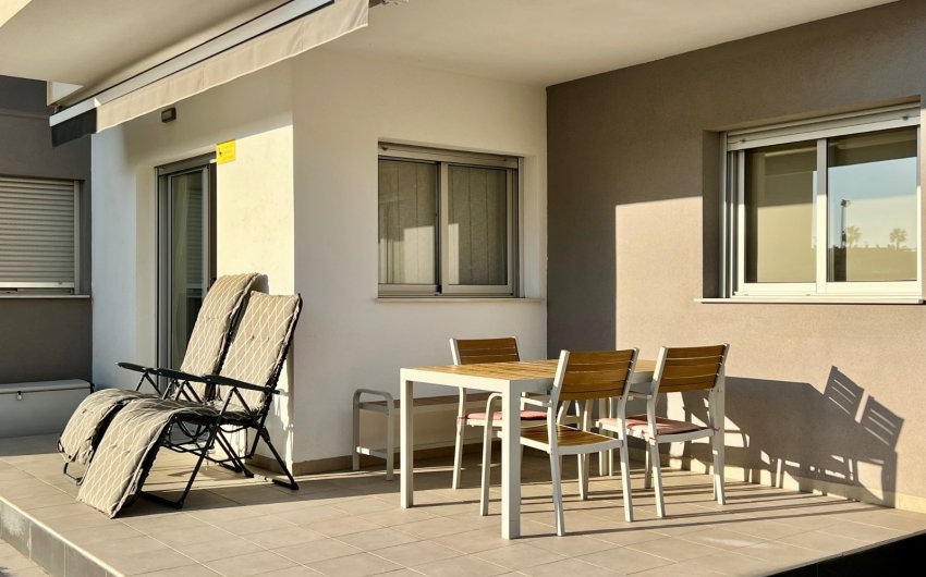 Reventa - Apartment -
Orihuela Costa - Villamartín