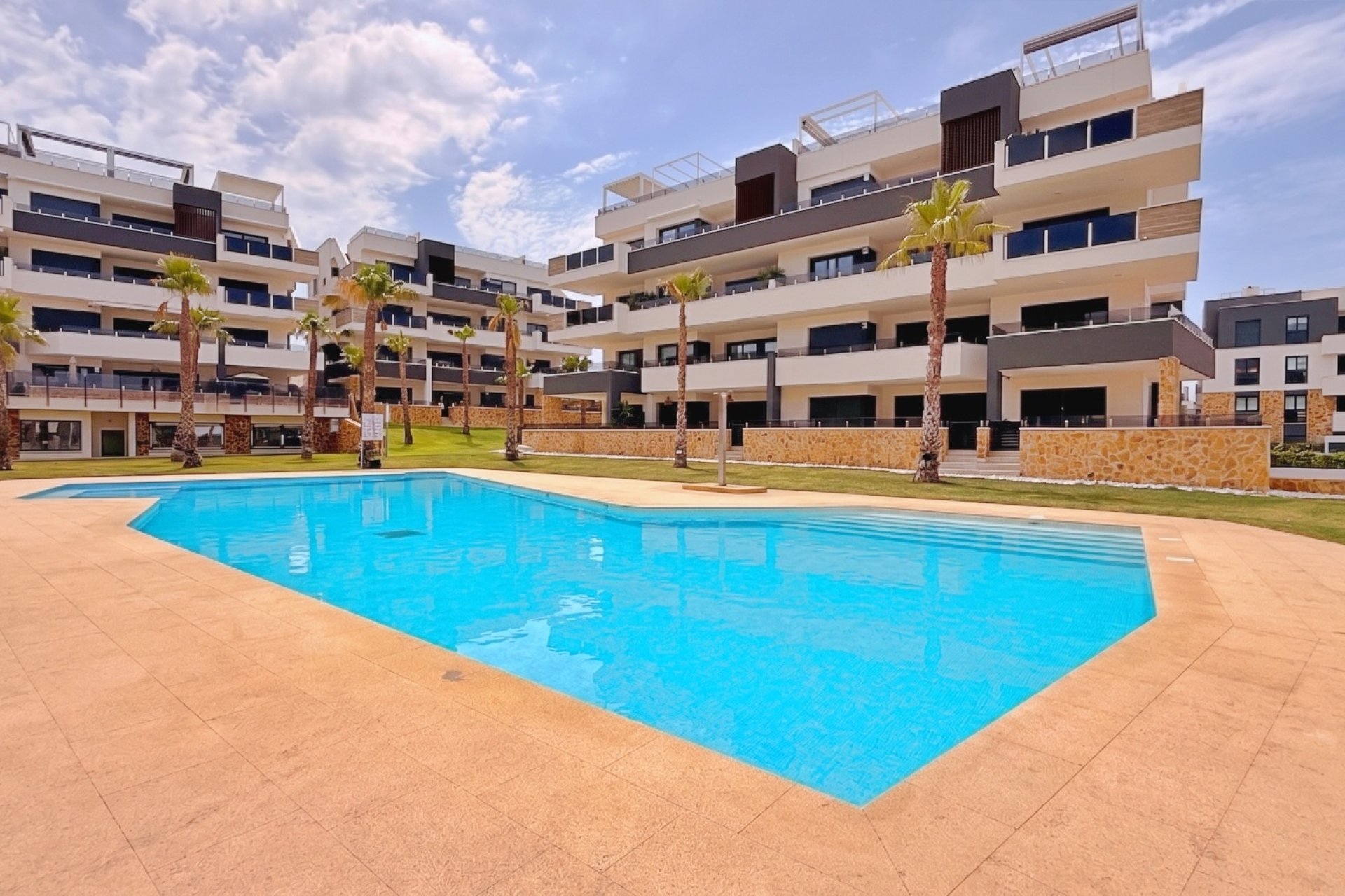 Reventa - Apartment -
Orihuela - Inland