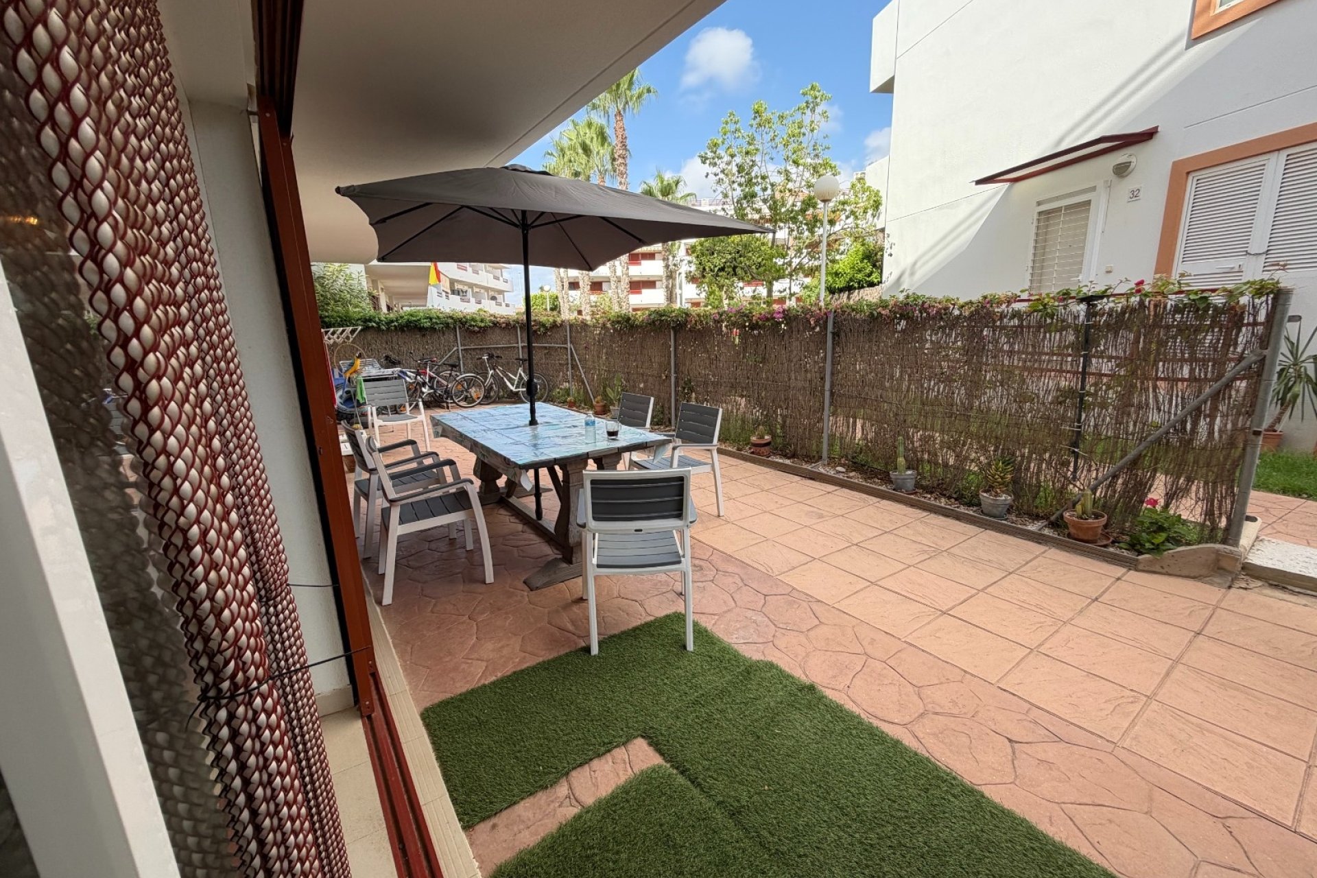 Reventa - Apartment -
Orihuela - Inland
