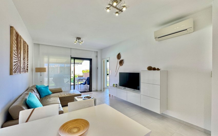 Reventa - Apartment -
Orihuela - Inland