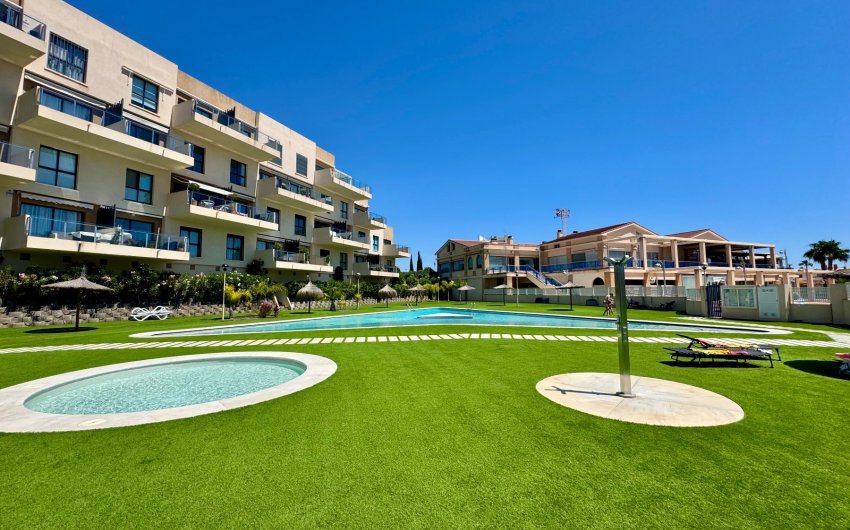 Reventa - Apartment -
Orihuela - Inland