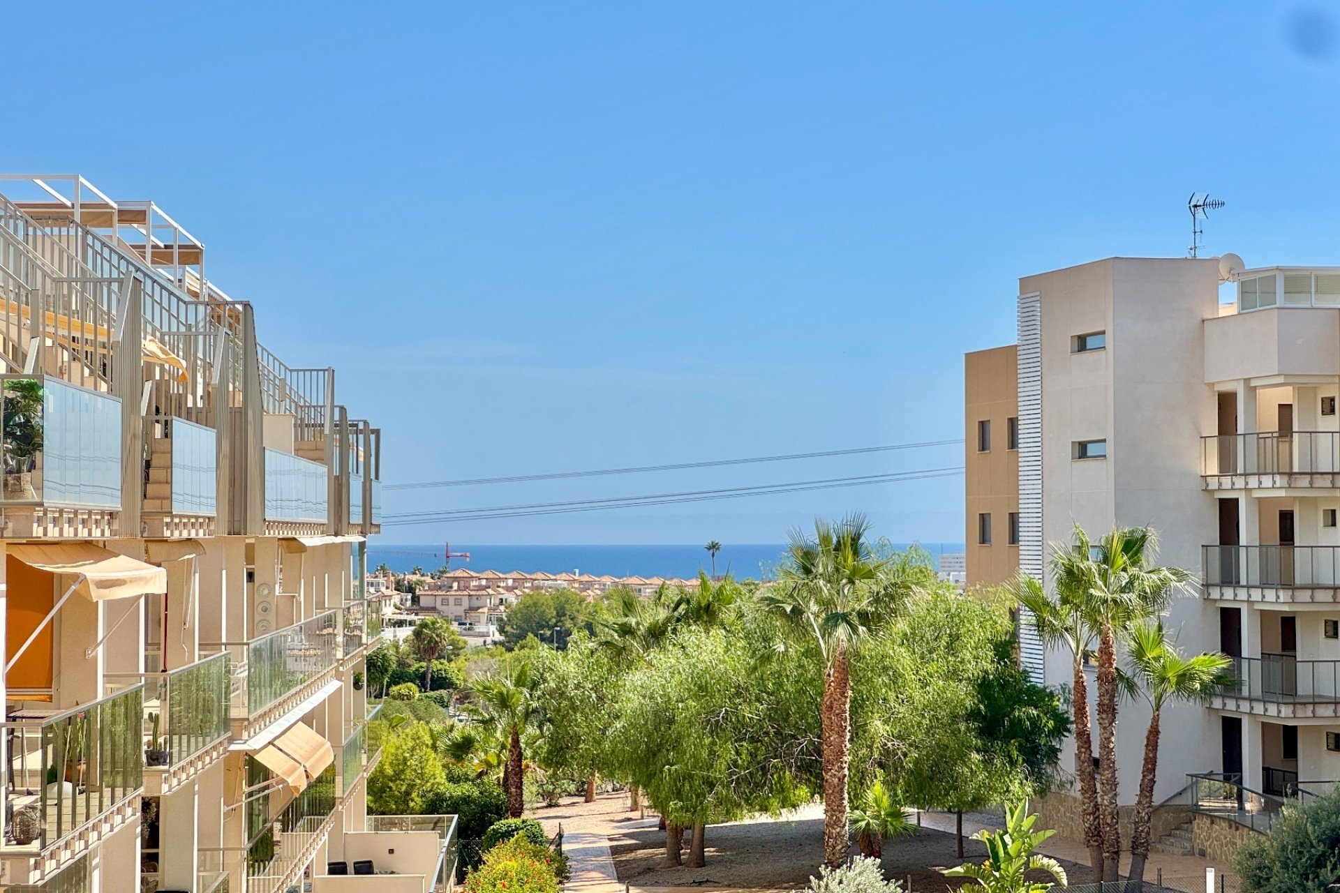 Reventa - Apartment -
Orihuela - Inland