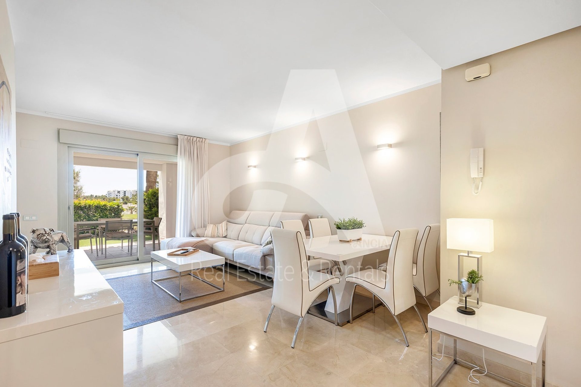 Reventa - Apartment -
Orihuela - Las Colinas